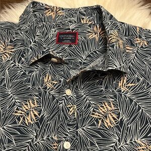 UNTUCKIT 100% Linen Tropical Palm Branch Short Sleeve Button-Down Shirt